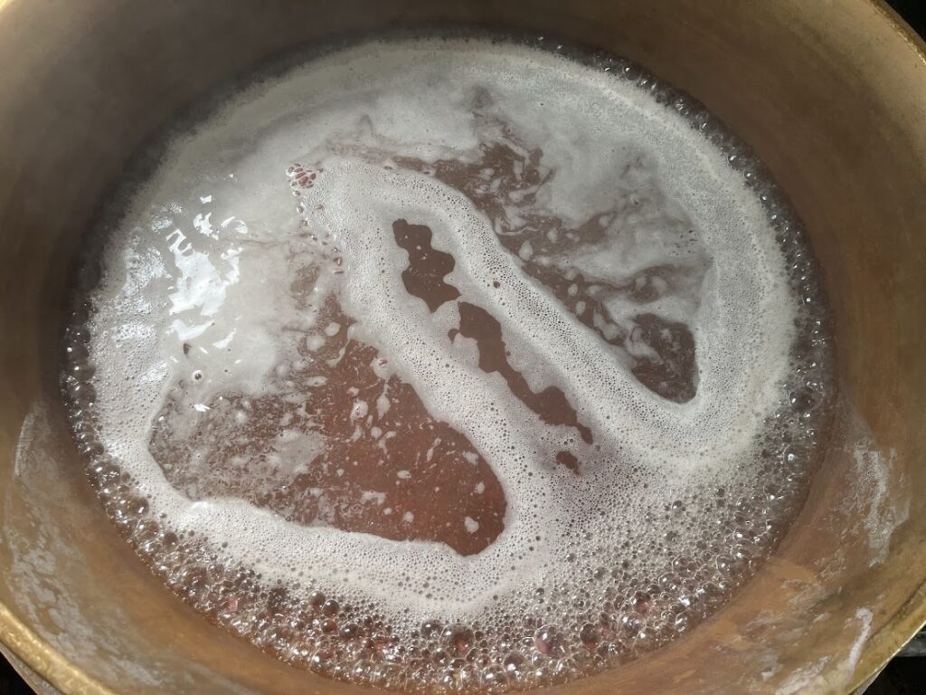 小豆を再び沸騰させる