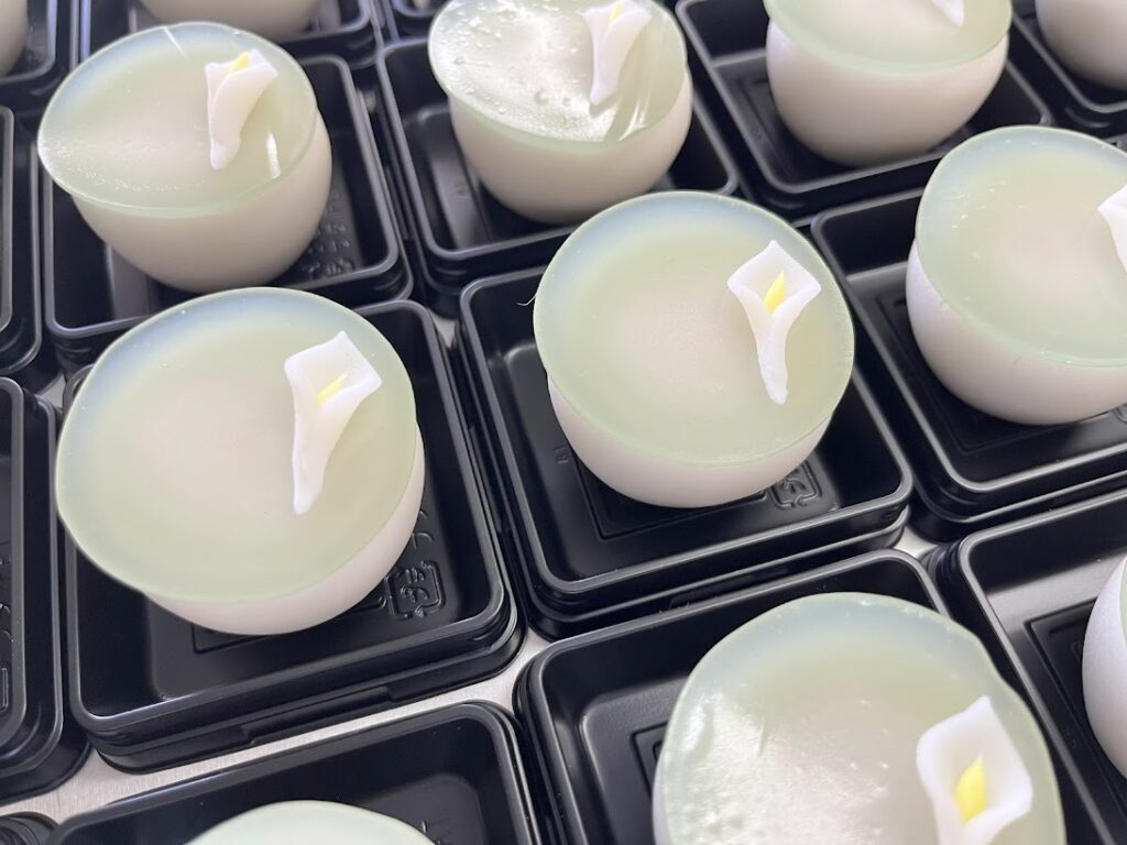上生菓子水芭蕉完成
