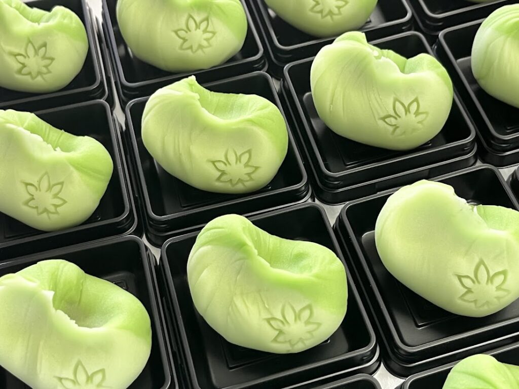 万緑完成1